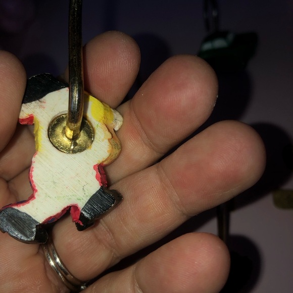 Vintage 9 Playful Bear and Car Shower Hooks , one clown, puppies, preloved - Picture 10 of 11